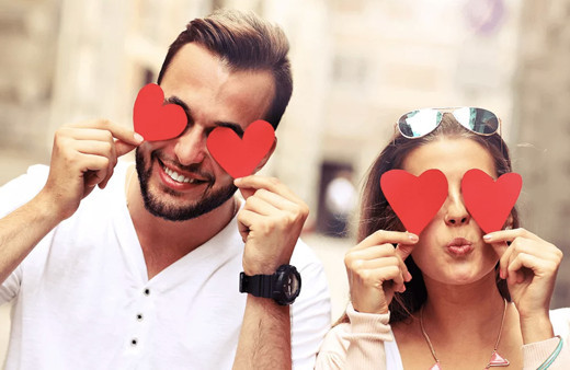 14 Şubat hediyeleri erkeklere ne alınır uygun fikirler