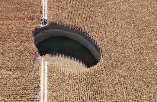 Konya delik deşik! Her yerde devasa obruklar çıktı 1 yılda 600'e ulaştı