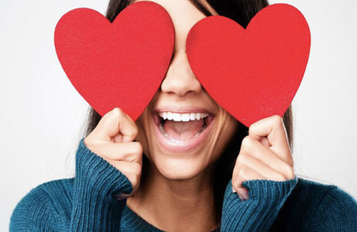 Sevgililer Günü hediyeleri kadınlara ne alınır ilginç fikirler