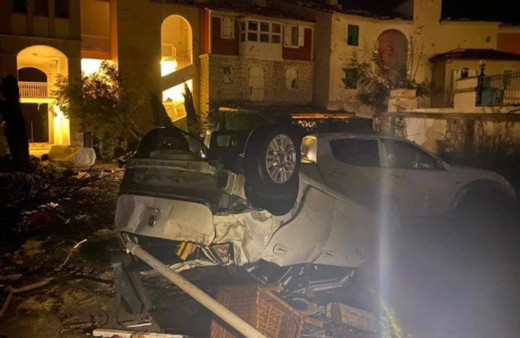 İzmir'i bu kez de dolu ve fırtına vurdu! Onlarca yaralı var