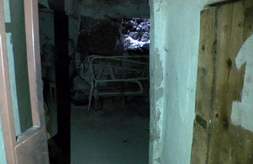 Fatih'te vahşet! Eşini kömürlükte boğarak öldürdü