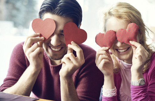 Sevgililer Günü mesajları 2021 kısa ve öz 14 Şubat resimli sözleri