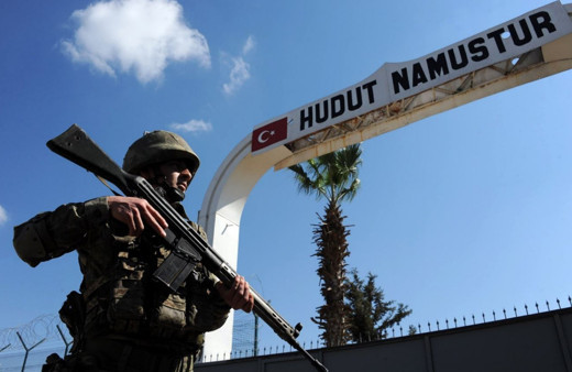 Mavi bültenle aranan 3 DEAŞ'lı terörist yakalandı