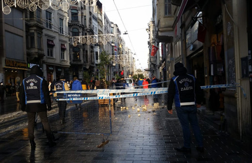 İstanbul İstiklal Caddesi'nde faciadan dönüldü