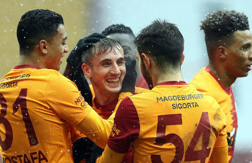 Abdurrahim Albayrak: 2022'ye kadar Galatasaray'dan başka kimse alamaz