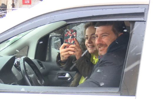 Çatalaca'da öyle bir kardan adam yaptılar ki görenler para taktı