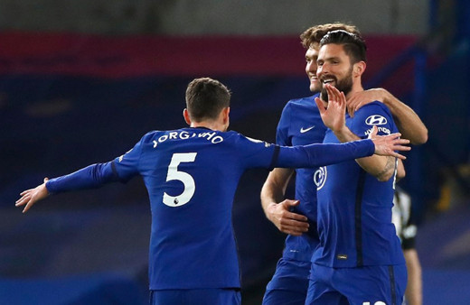 Chelsea, Newcastle United'ın işini ilk yarıda bitirdi