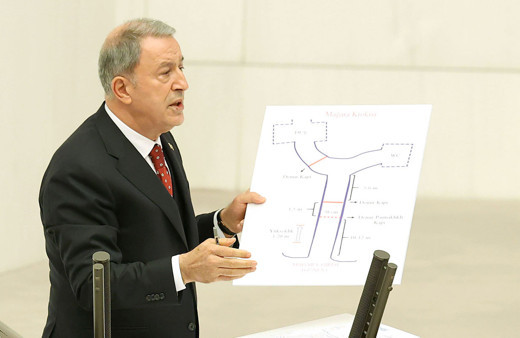 Gara'daki mağaranın krokisi! Hulusi Akar ilk kez gösterdi 13 şehit burada bulundu