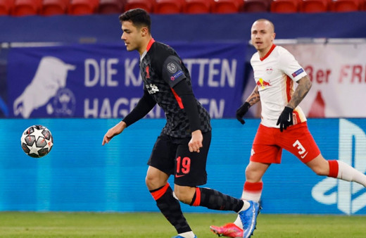 Ozan Kabak Liverpool'da tarihe geçti maçın adamı oldu