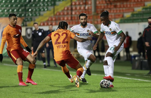 Aytemiz Alanyaspor-Galatasaray Süper Lig maçı özet ve golleri