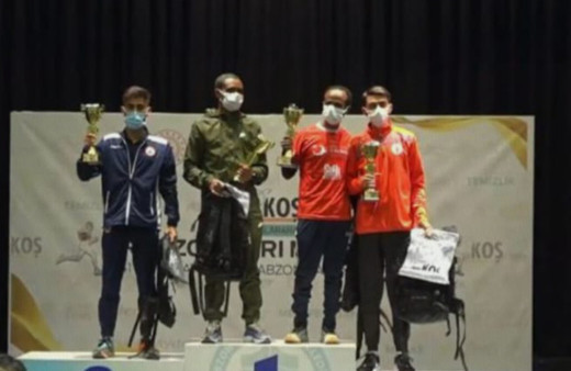 Ümraniye Belediyesi maratoncuları Trabzon'dan başarılarla döndü