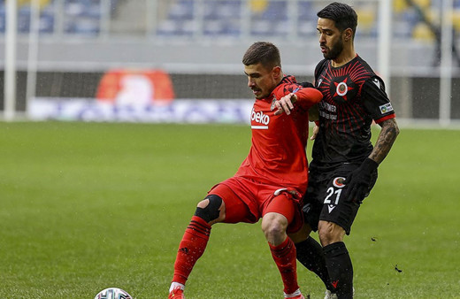 Beşiktaş'ta Dorukhan Toköz ile yollar ayrılıyor