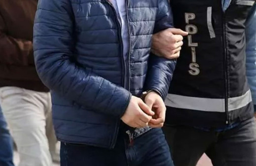 FETÖ hükümlüsü 2 eski emniyet müdürü Trabzon'da yakalandı