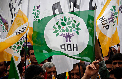 Siyaset kulisleri hareketlendi: HDP'ye kapatma davası açılabilir
