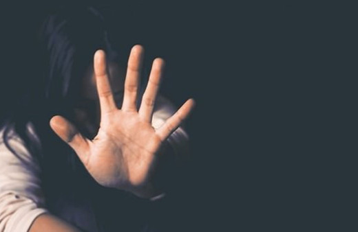 Zeytinburnu'nda kendisine tacizde bulunan eniştesini öldürdü! O kadın tahliye edildi