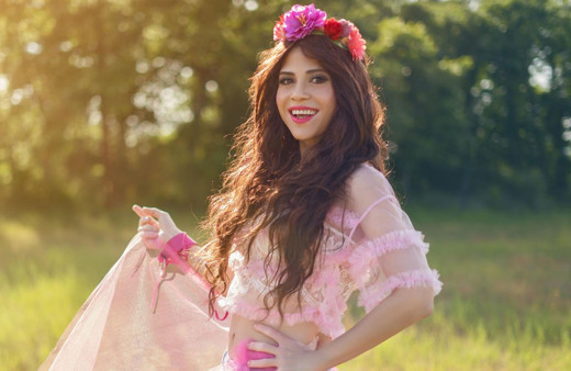 Aydilge kelebek bıçakla tehdit edilip yaşadığı tacizi seneler sonra anlattı