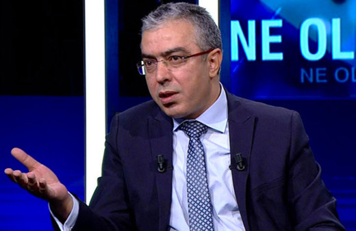 Mehmet Uçum, Cumhurbaşkanı Erdoğan'ın yeniden nasıl aday olabileceğini anlattı