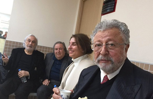 Ünlü oyuncular Müjdat Gezen ve Metin Akpınar beraat etti