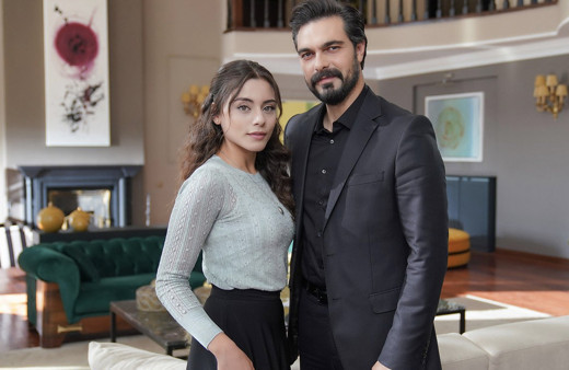 Kanal 7'deki Emanet dizisinin Seher'i poz verdi takipçilerini çıldırttı!