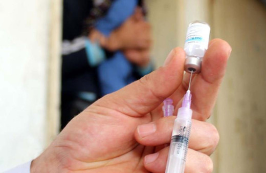 Çarpıcı araştırma! Pfizer ve AstraZeneca Kovid-19 aşısının tek dozu aile içi bulaşı yaklaşık yüzde 50 azaltıyor