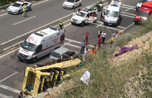 Muğla'da 24 kişinin öldüğü tur midibüsü kazası davasının sanığına 18 yıl 9 ay hapis cezası