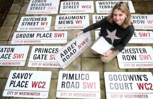 Sokak tabelası 386 bin liraya satıldı! Sebebi herkesi şaşırttı