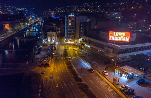 Saraybosna meydanlarında Erdoğan ilanı