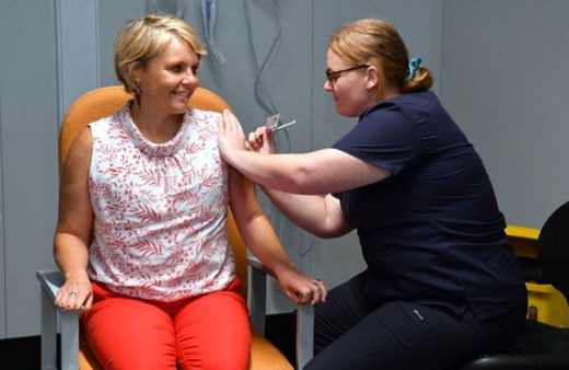 İtalya 250 bin doz AstraZeneca aşısının Avustralya'ya ihracatını engelledi