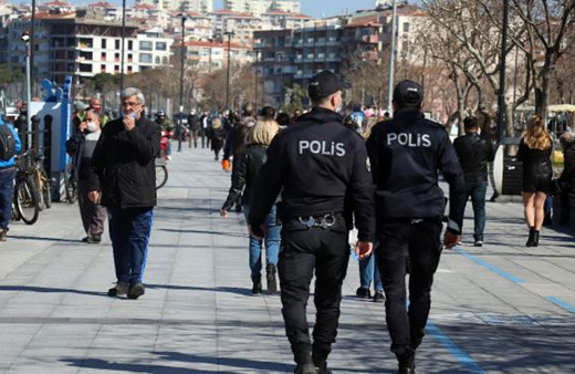 Her şey sil baştan! Covid-19 tedbirlerinde alarm verildi