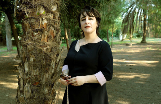 15 yaş küçük ünlü isimle aşk yaşayan Esra Dermancıoğlu yorumlara kızdı açtı ağzını...