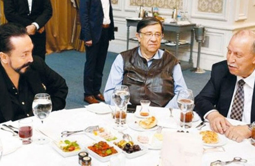 CHP'li Yaşar Okuyan hakkında Adnan Oktar davası! Operasyon öncesi bilgi verdi