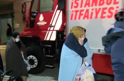 Zeynep Kamil Hastanesinde korkutan yangın