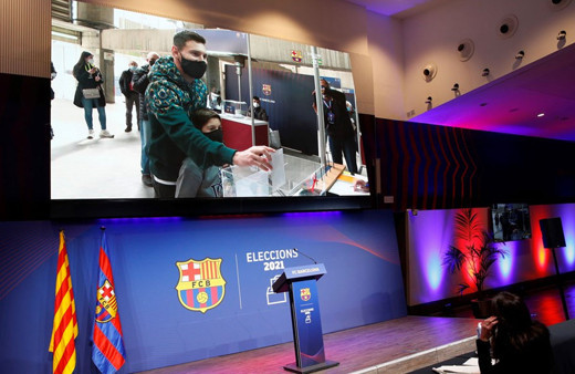 Messi ilk kez oy kullandı Barcelona'da ikinci Joan Laporta dönemi başladı