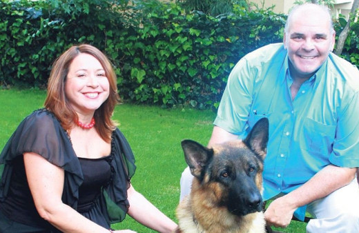 Rasim Öztekin ilk eşi Zeynep Aslıhan İsbay kim? İkinci karısı Esra Kazancıbaşı kimdir