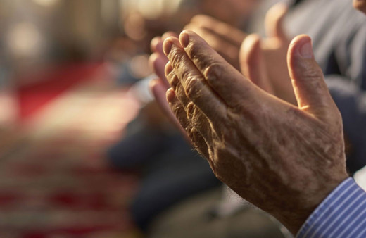 Cuma günü okunacak dualar kısmet açma duası kaç kere okunur?