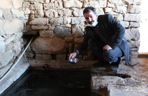 Siirt'te vücutlarına sürüp sıcak suyla yıkanıyorlar! Sebebi bakın ne