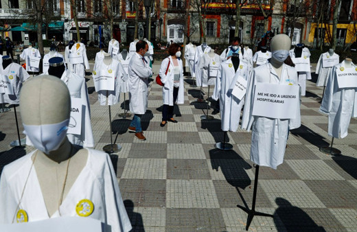 Madrid'de doktorlar süresiz greve başladı