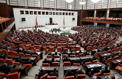 Ekonomiye ilişkin düzenleme içeren "torba kanun" yasalaştı