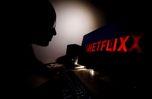 ABDli ünlü yönetmen, Netflix'i dolandırdı lüks arabalar kripto paralar