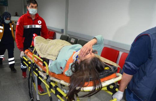 Aksaray'da intihar girişimi: Genç kadın korkuluklardan atladı