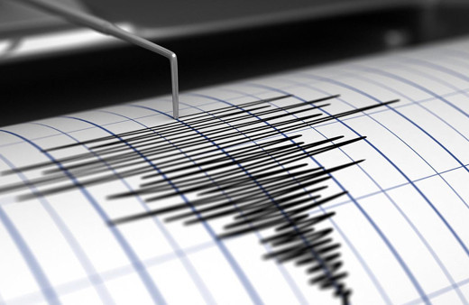 İran'da 5 büyüklüğünde deprem! Merkez üssü Kirman eyaleti