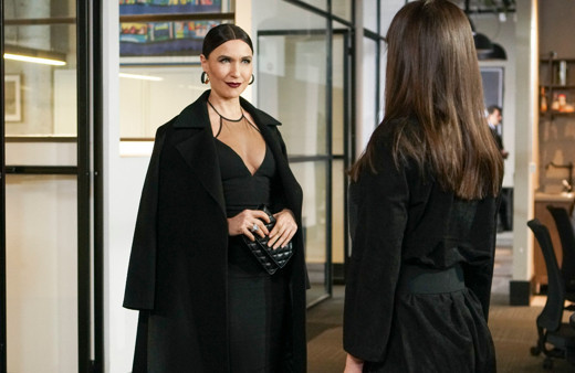 Yasak Elma'nın kadrosundan çıkarıldı Yasak Elma'yla beraber ikinci darbe vuruldu!