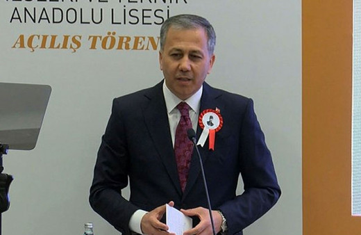 İstanbul Valisi Ali Yerlikaya'dan deprem açıklaması! 722 okul güçlendirildi