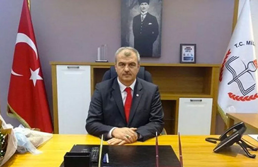 Aydın İl Eğitim Müdürü "İstiklal Marşı kısık sesle ya da içten okunsun talimatı verdi' iddiası