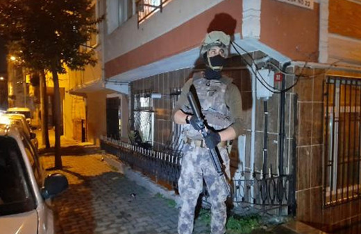 İstanbul'da 11 ilçede DEAŞ operasyonu! 8 şüpheli gözaltına alındı