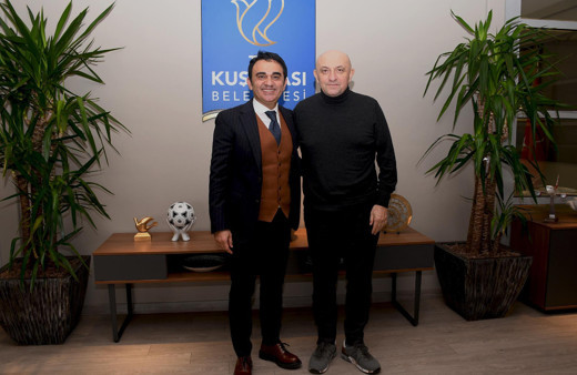 Sinan Engin'den Kuşadası Belediyesi'ne ziyaret