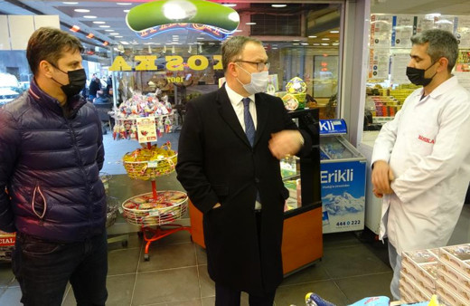 Karaköy sahilinde korona virüs denetimi