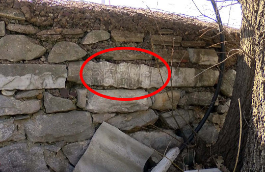 İstanbul'da mezarlık duvarını gören şaştı kaldı! Pes dedirten görüntü