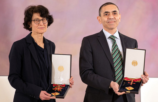 Koronavirüs aşısını bulan Özlem Türeci 'kanser aşısı' müjdesi verdi! 'Hazır olmak üzere