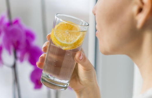 Limonlu su içmek zayıflatır mı metabolizmayı hızlandırıyor!